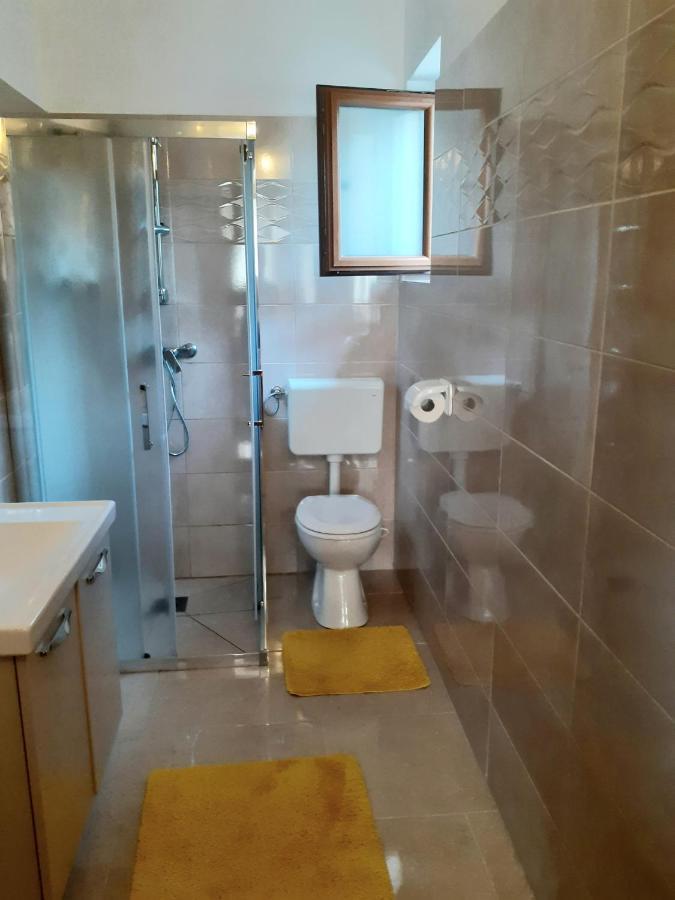 Ferienwohnung Apartman Paola Malinska Exterior foto